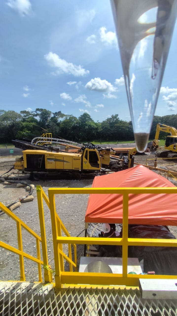 Operación HDD de JCR Specialized HDD Services